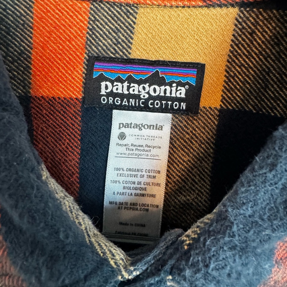 Patagonia Men's Checkered Shirt Jacket - Black, Orange, Tan - Picture 2 of 4